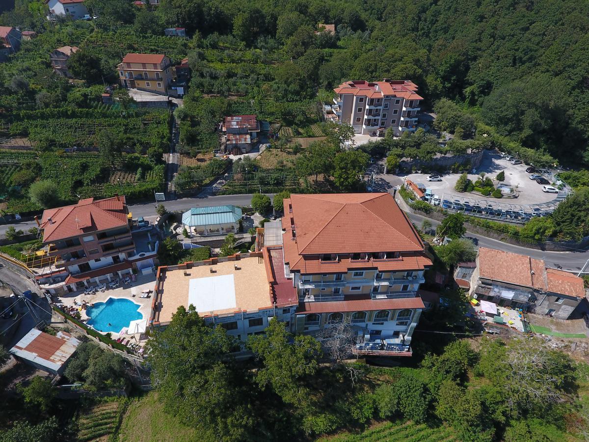 Resort Santangelo & Spa Pimonte Buitenkant foto